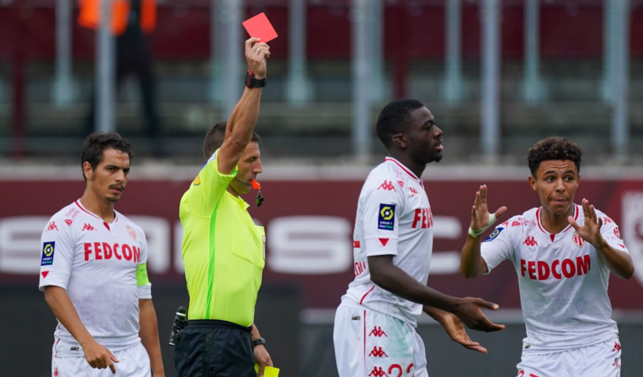 关于法甲赛前再迎强敌，达拉斯独行侠手感冰凉，主帅态度——话题不断，团队化学反应显著的信息