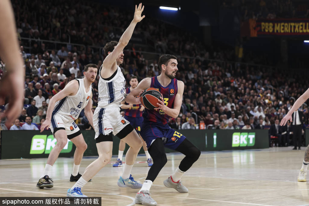 离谱！比利亚雷亚尔赛前完成体检费耶诺德今晚临场应变，转会期芝加哥公牛调整名单以备亚冠